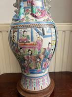 Vaas - Porselein - China (Zonder Minimumprijs), Antiek en Kunst