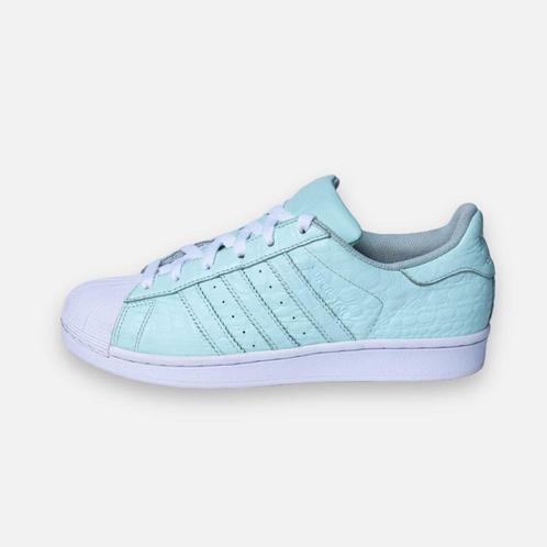 Adidas Superstars Mint - Maat 39.5, Kleding | Dames, Schoenen, Sneakers, Verzenden