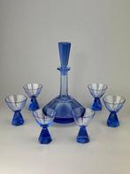 Service à liqueur - Verre - Bleu avec base géométrique, Antiquités & Art