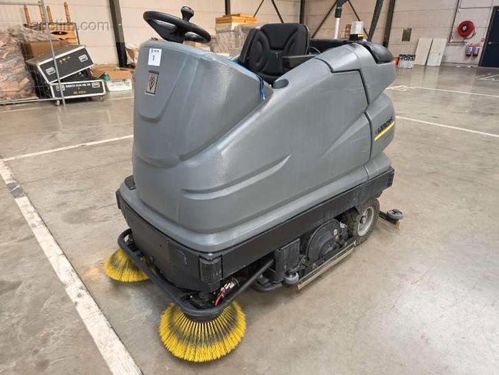 Zitschrob-/zuigmachine Kärcher B 250 R + R 100, Bricolage & Construction, Outillage | Outillage à main, Enlèvement