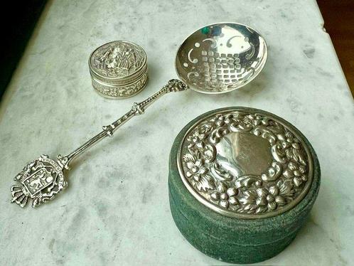 Dionisio Garcia Gomez - Doos (3) - Zilver - dozen (2) en, Antiek en Kunst, Antiek | Zilver en Goud