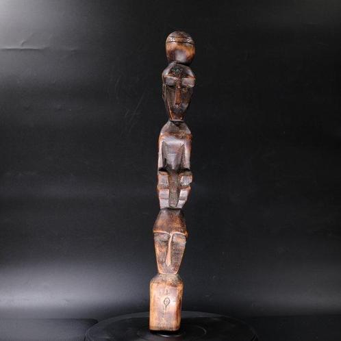 Ritueelstaf – Gesneden hout – 44 cm – Archipel van Maluku -, Antiek en Kunst, Kunst | Niet-Westerse kunst