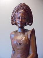 GROOT beeld 127 cm hoogte ! - 20 Kg - Bali - sculptuur -, Antiek en Kunst