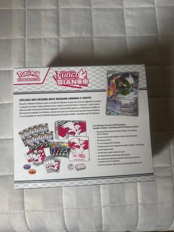 Pokémon - 1 Box - Pokemon fuoco bianco etb ita - Scarlet &