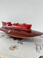 Hydroplane maquette de luxe modelisme FERRARI ARNO IX bois, Hobby en Vrije tijd, Nieuw
