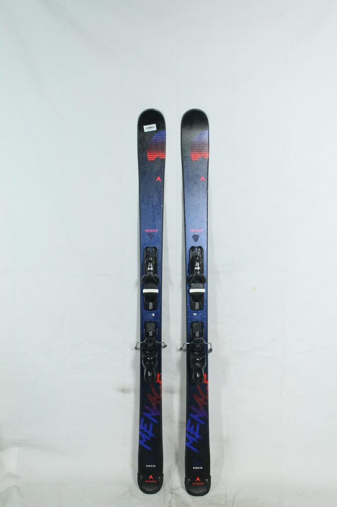 Refurbished - Ski - Dynastar menace - 160, Sport en Fitness, Skiën en Langlaufen, Ski, 160 tot 180 cm, Gebruikt, Overige merken