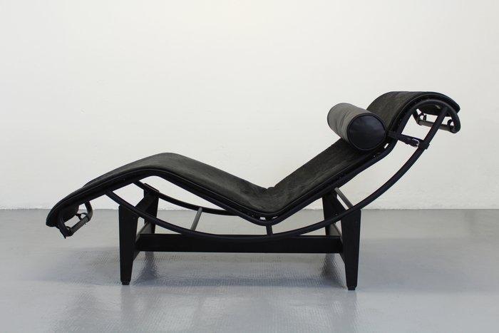 Cassina - Charlotte Perriand, Le Corbusier - Chaise longue -, Antiek en Kunst, Kunst | Designobjecten