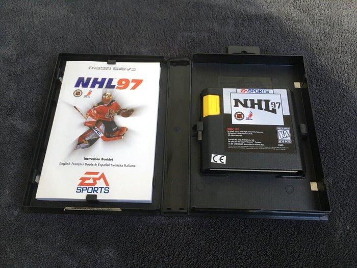 Sega - Lot 3 articles Sega MegaDrive NHL 97 Quasi neuf &, Games en Spelcomputers, Spelcomputers | Overige Accessoires