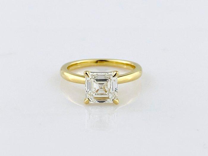 Ring - 14 karaat Geel goud - 2.08ct. tw. Diamant (Lab-grown), Handtassen en Accessoires, Ringen