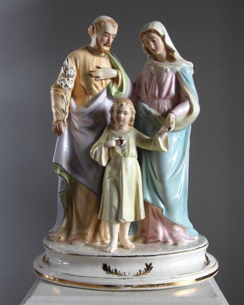 Statue, Heilige Familie - 27 cm - Porcelaine, Antiek en Kunst, Kunst | Niet-Westerse kunst
