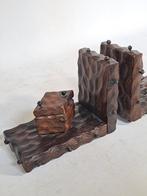 Boekensteunen (2) - Hout, Staal