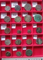 Romeinse Rijk Lot of 19 Æ coins 1st - 4th century AD (#934)