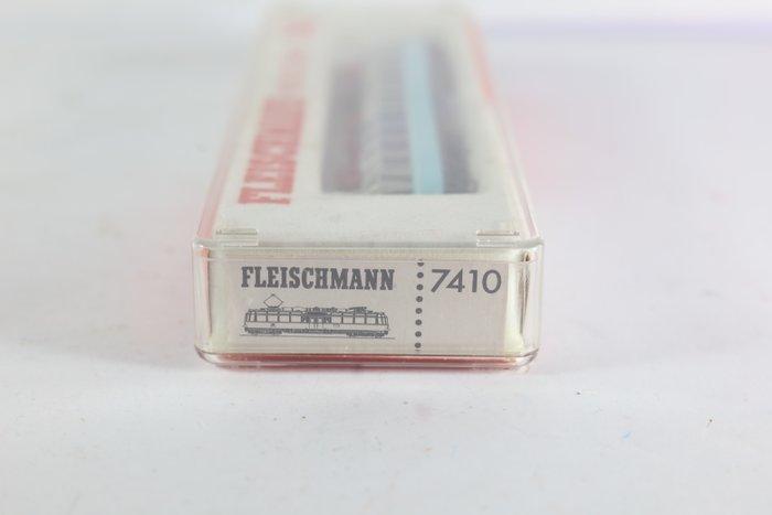 Fleischmann N - 7410 - Modeltrein motorwagen (1) - VT 95, Hobby en Vrije tijd, Modeltreinen | N-Spoor