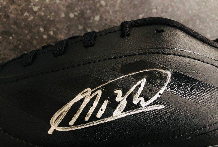 Marco van Basten - Signed Adidas Black Boot, Verzamelen, Overige Verzamelen