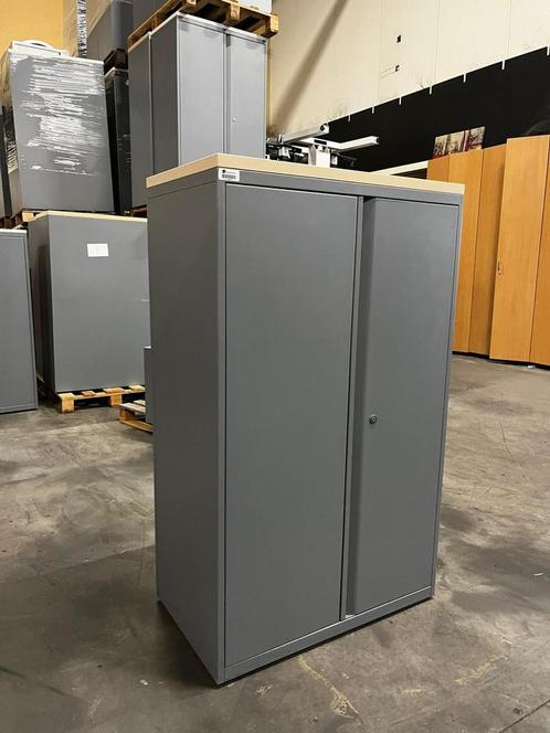 50x Gebruikte Klapdeurkast Van Massief Staal, Huis en Inrichting, Kasten | Roldeurkasten en Archiefkasten, Met slot, 25 tot 50 cm