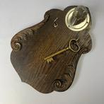 Rek - Art Deco - Key holder or rack - With Hound - Eik,, Antiek en Kunst