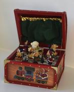 Kerstdecoratie Sankyo - romantische muziekdoos/koffertje met, Nieuw