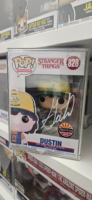 Funko - Funko Pop Funko Pop Dustin #828 Signed by Gaten, Collections, Cinéma & Télévision