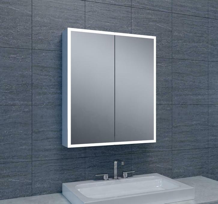 Sanifun Quattro-Led spiegelkast Estevan 600 x 700, Huis en Inrichting, Badkamer | Badkamermeubels