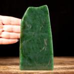 Nefriet jade Vrije vorm - 145×75×35 mm - 835 g