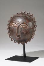 Een houten masker - Baule - Ivoorkust (Zonder Minimumprijs)