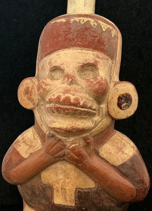 Moche zittende skelet doodfiguur - Peru - met exportlicentie, Verzamelen, Mineralen en Fossielen