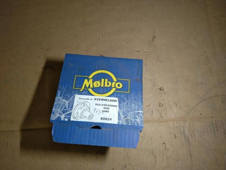 KK060624Z Naaf met as 30mm, Zakelijke goederen, Landbouw | Onderdelen | Banden, Velgen en Assen, Ophalen of Verzenden