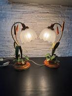 Lampe de table (2) - fer forgé , verre satiné - Lampes de, Antiquités & Art