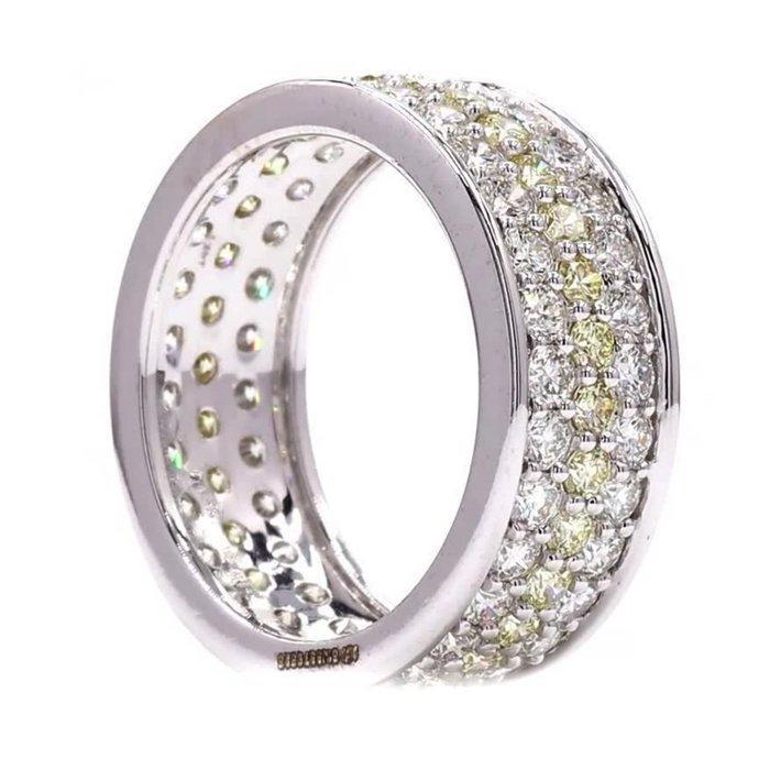 Ring - 14 karaat Witgoud - 3.00ct. tw. Geel Diamant, Handtassen en Accessoires, Ringen