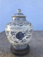 Vaas - Hout, Porselein - China - Ming Dynastie (1368-1644), Antiek en Kunst