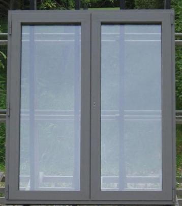 aluminium raam , chassis , venster 120 x 140 kwartsgrijs beschikbaar voor biedingen