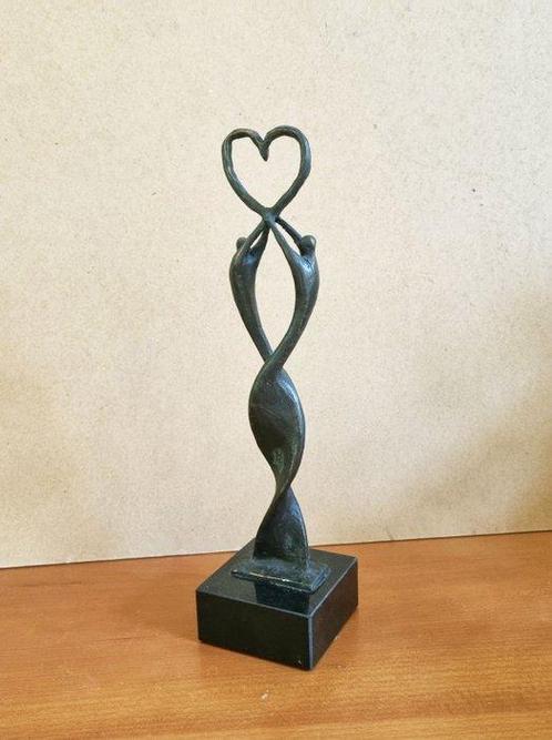 Beeld, Liefde - 26 cm - verbronsde tinlegerin, Antiek en Kunst, Curiosa en Brocante