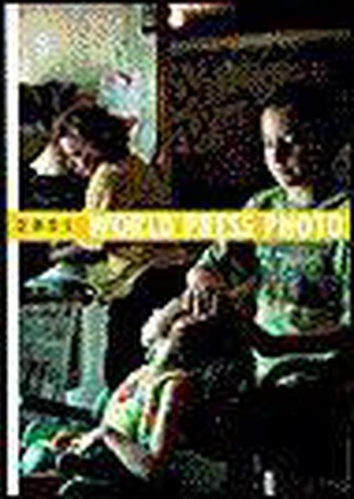 WORLD PRESS PHOTO 2001 9789012089951, Boeken, Kunst en Cultuur | Fotografie en Design, Gelezen, Verzenden