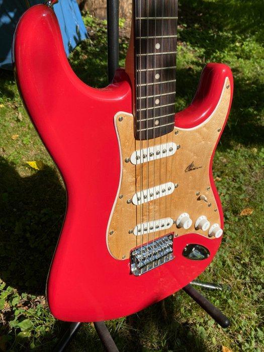 Fender, Squier - Stratocaster SFR série S/nICS17295124 - -, Muziek en Instrumenten, Snaarinstrumenten | Gitaren | Akoestisch