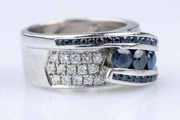 Ring - 18 karaat Witgoud - 1.65ct. tw. Saffier - Diamant