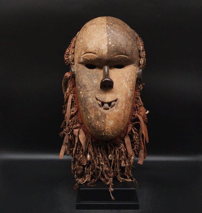 masker - galoa - DR Congo (Zonder minimumprijs), Antiek en Kunst, Kunst | Niet-Westerse kunst