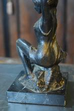 sculptuur, giovane donna - 18 cm - Brons, Marmer