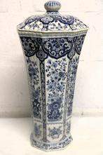 Keramis Boch, De Schilderkamer - Vase avec couvercle (3) -