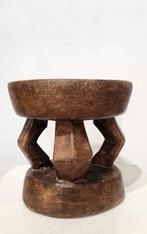 Houten tabouret - Bamileke - Kameroen (Zonder Minimumprijs)