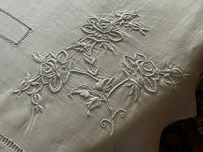 Vroege 20e eeuws puur linnen beddengoed met initialen G.S. -, Antiek en Kunst, Antiek | Meubels | Stoelen en Sofa's