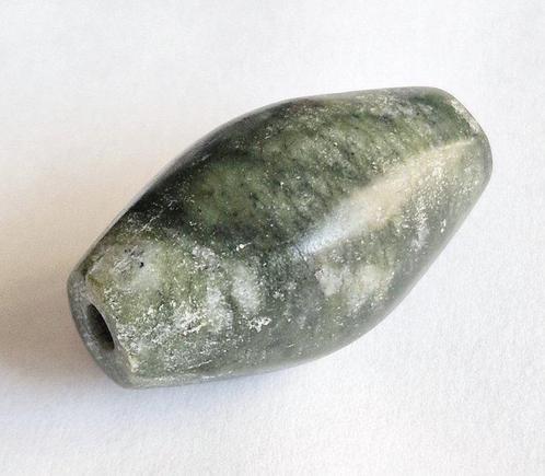 Chinees-Mongools Jadeiet Kralen Talisman Borstbeen - 47 mm, Antiek en Kunst, Antiek | Overige Antiek