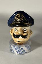 Beeldje - The 4 heads - decorative craft bottle corks (4) -