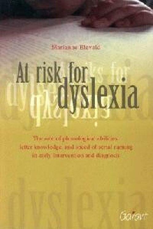 At risk for dyslexia 9789044117905 M. Eeleveld, Boeken, Wetenschap, Zo goed als nieuw, Verzenden