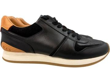 Louis Vuitton - Sneakers - Taille : UK 7,5 disponible aux enchères