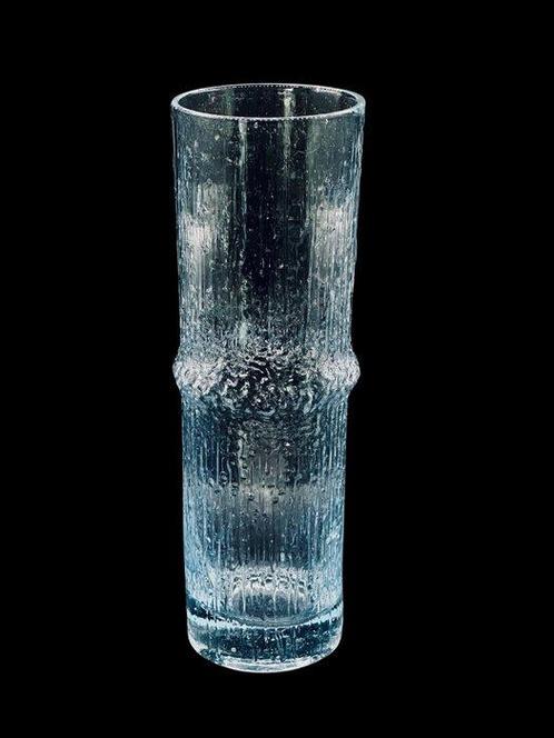 Iittala Tapio Wirkkala - Vase (1) -  Niva  - Verre soufflé à, Antiek en Kunst, Antiek | Glaswerk en Kristal