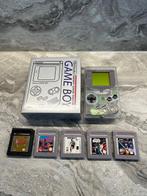 Nintendo - Mint Condition 1989 Gameboy DMG-01 with Box and, Consoles de jeu & Jeux vidéo, Consoles de jeu | Accessoires Autre