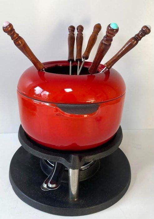 Style Le Creuset - Tafelservies (4) - Gepolijste emaillen,, Antiek en Kunst, Antiek | Keukengerei