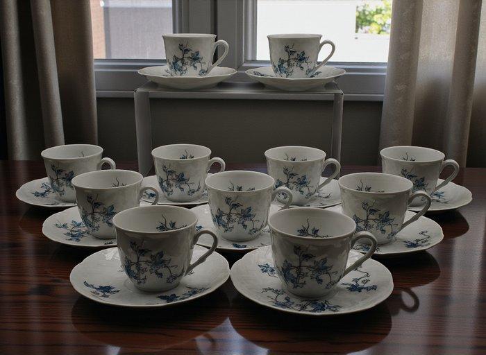 Bernardaud Limoges - Koffie- en theeservies (22) - Saint, Antiquités & Art, Antiquités | Meubles | Tables