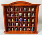 Vingerhoed (36) Vintage - Vitrine met glas