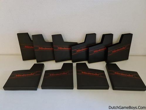 Nintendo Nes -  Dust Cover / Sleeve - Nintendo Print  - Lot, Games en Spelcomputers, Spelcomputers | Nintendo NES, Gebruikt, Verzenden